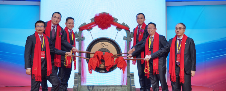 英方軟件敲開科創(chuàng)板大門，抓住數(shù)據(jù)復(fù)制的市場機(jī)遇，半日大漲172.84%