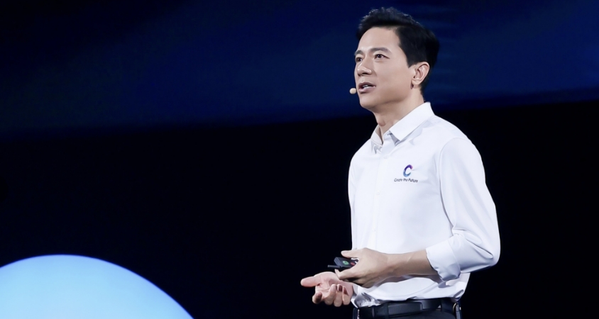 Create 2024百度AI開發(fā)者大會(huì)：李彥宏帶來三大AI開發(fā)工具，讓人人都是開發(fā)者