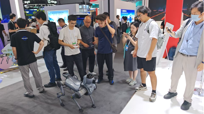 AI_機器人_漢王科技-6